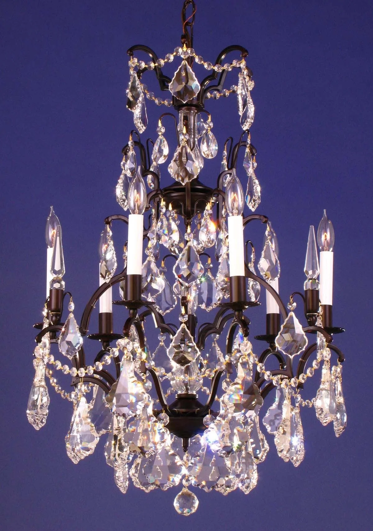 7 lights traditional crystal chandelier in gold plated finish - Image 1