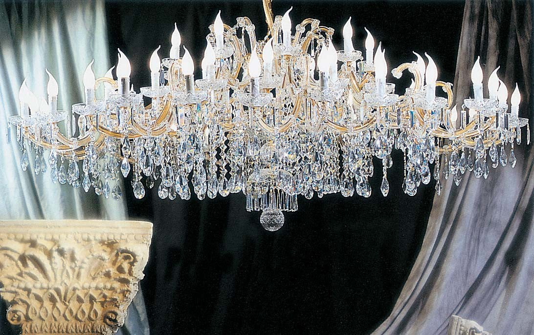 60 Lights Maria Theresa crystal chandelier dressed with clear crystals - Image 1