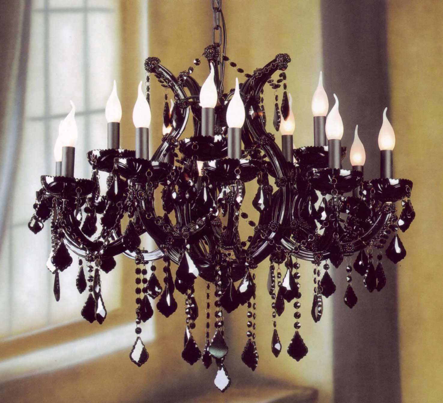 15 Lights Maria Theresa crystal chandelier dressed with black crystals in black finish - Image 1