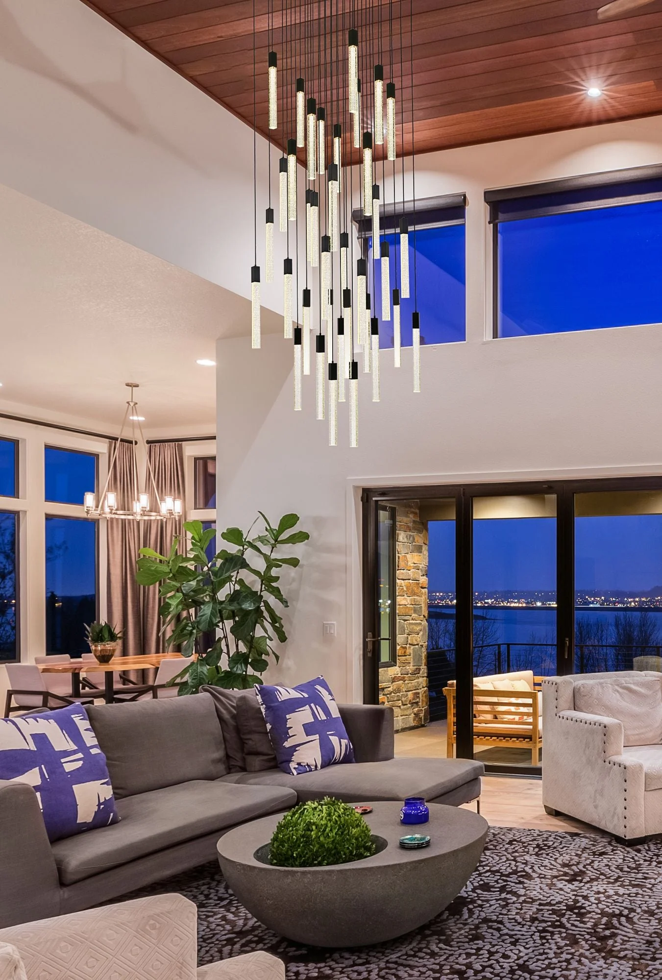 Weston 36 Lts Pendant In Black - Image 1