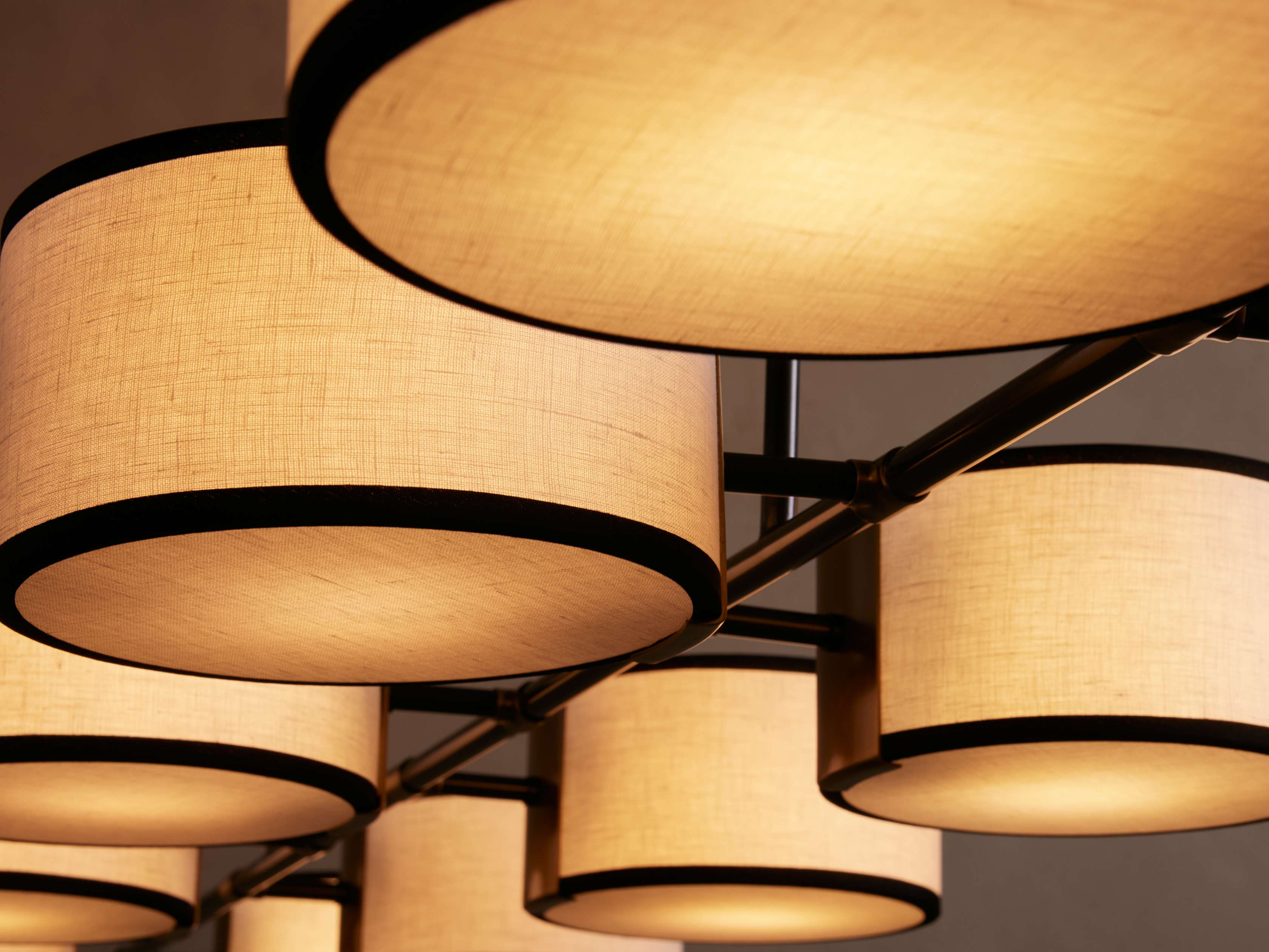 Daphne Linear Chandelier - Image 3