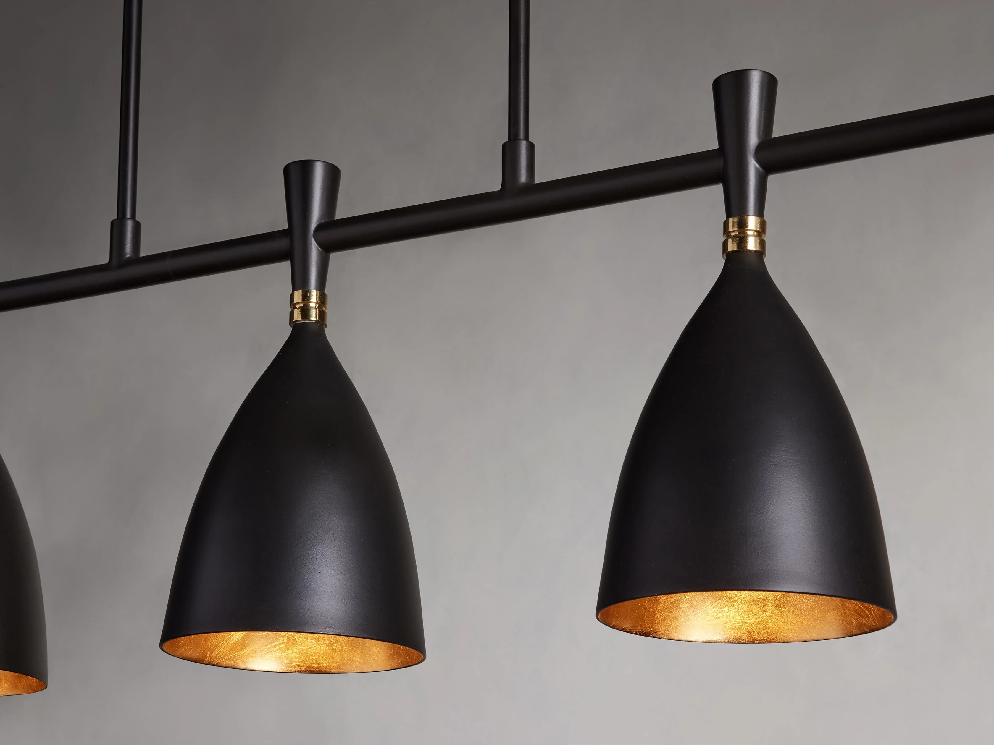Jacarra Linear Chandelier - Image 3