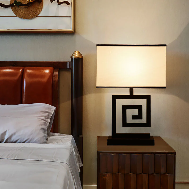 Retro Decorative Table Lamp – Stylish Lighting for Living Room