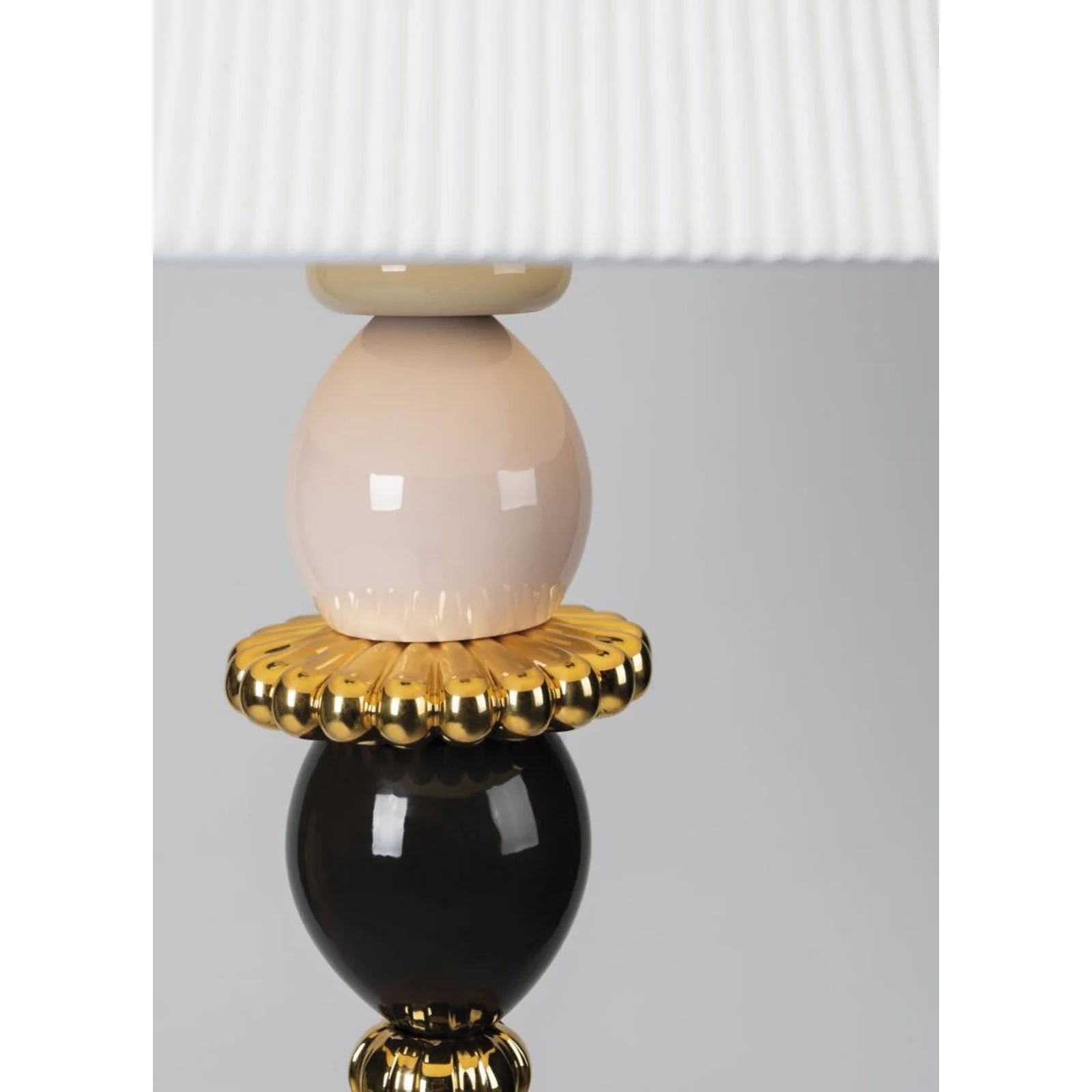Lladro Firefly Floor Lamp Pink and Golden Luster (US) - Image 2