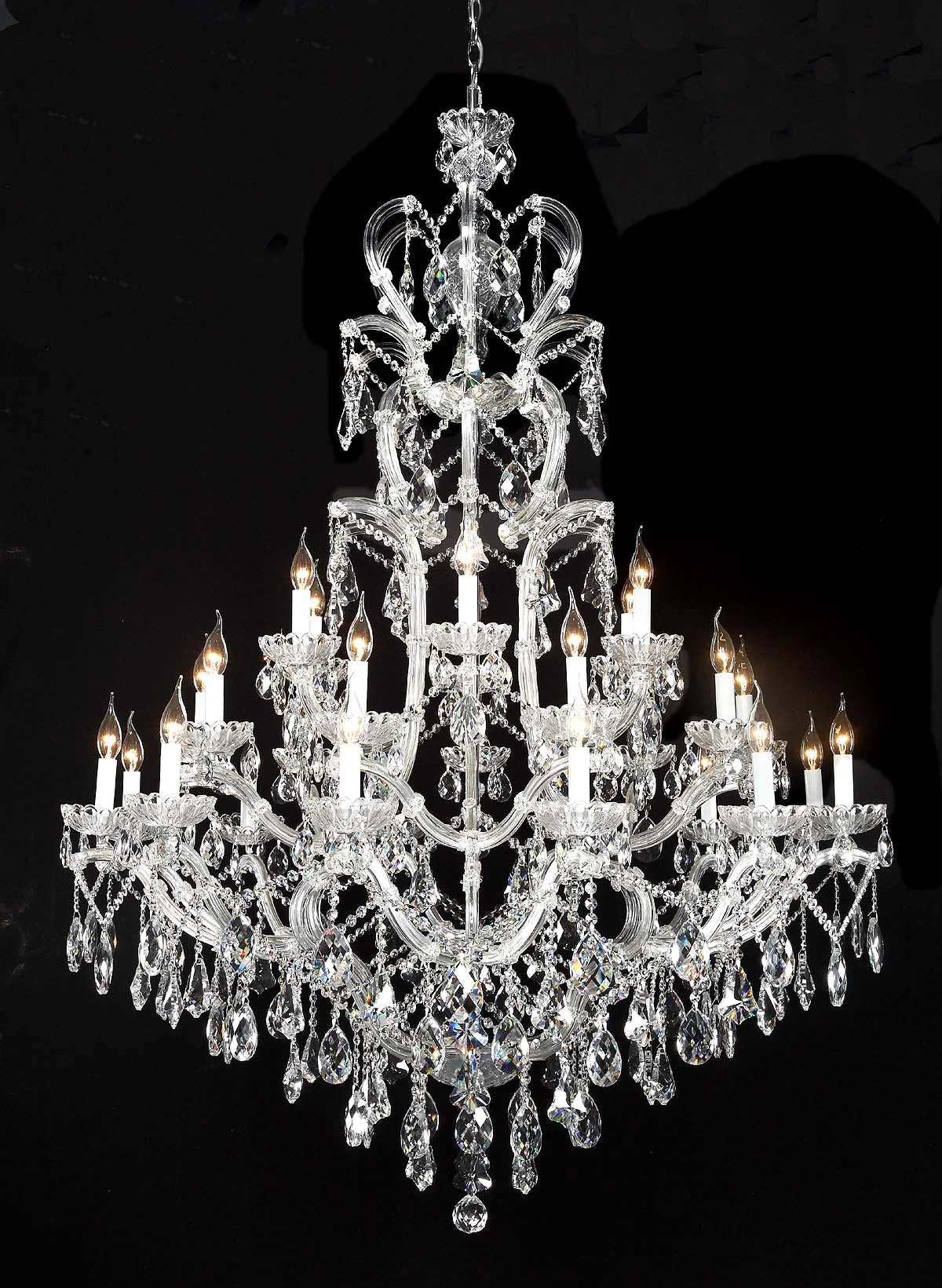 27 Lights Maria Theresa crystal chandelier dressed with clear crystals - Image 1