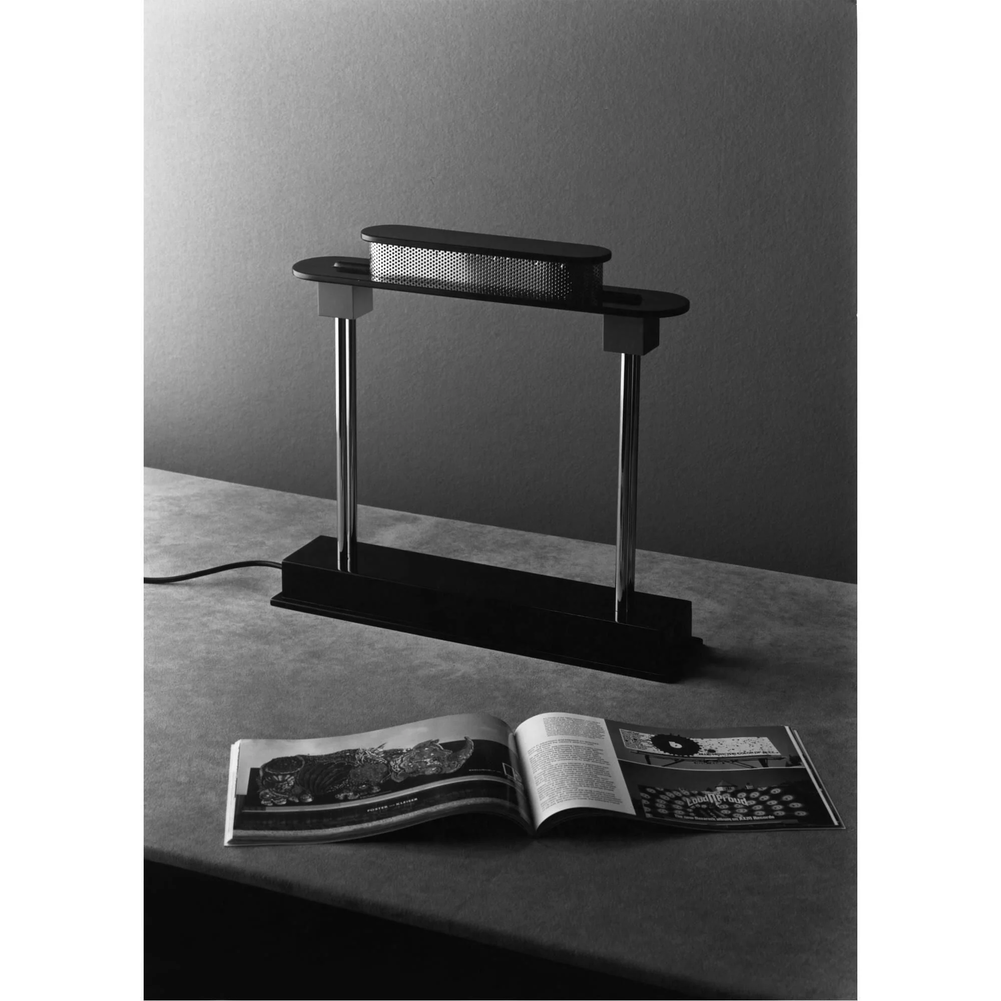 Artemide Ettore Sottsass Pausania 16 Inch Table Lamp Cp370059 - Image 2