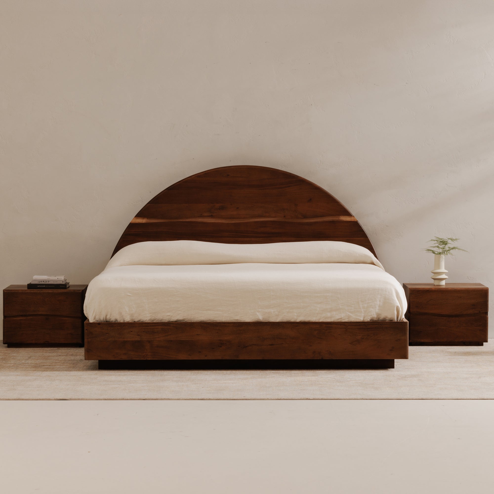 Moe's Home Collection Watson Brown Queen Bed - Image 2