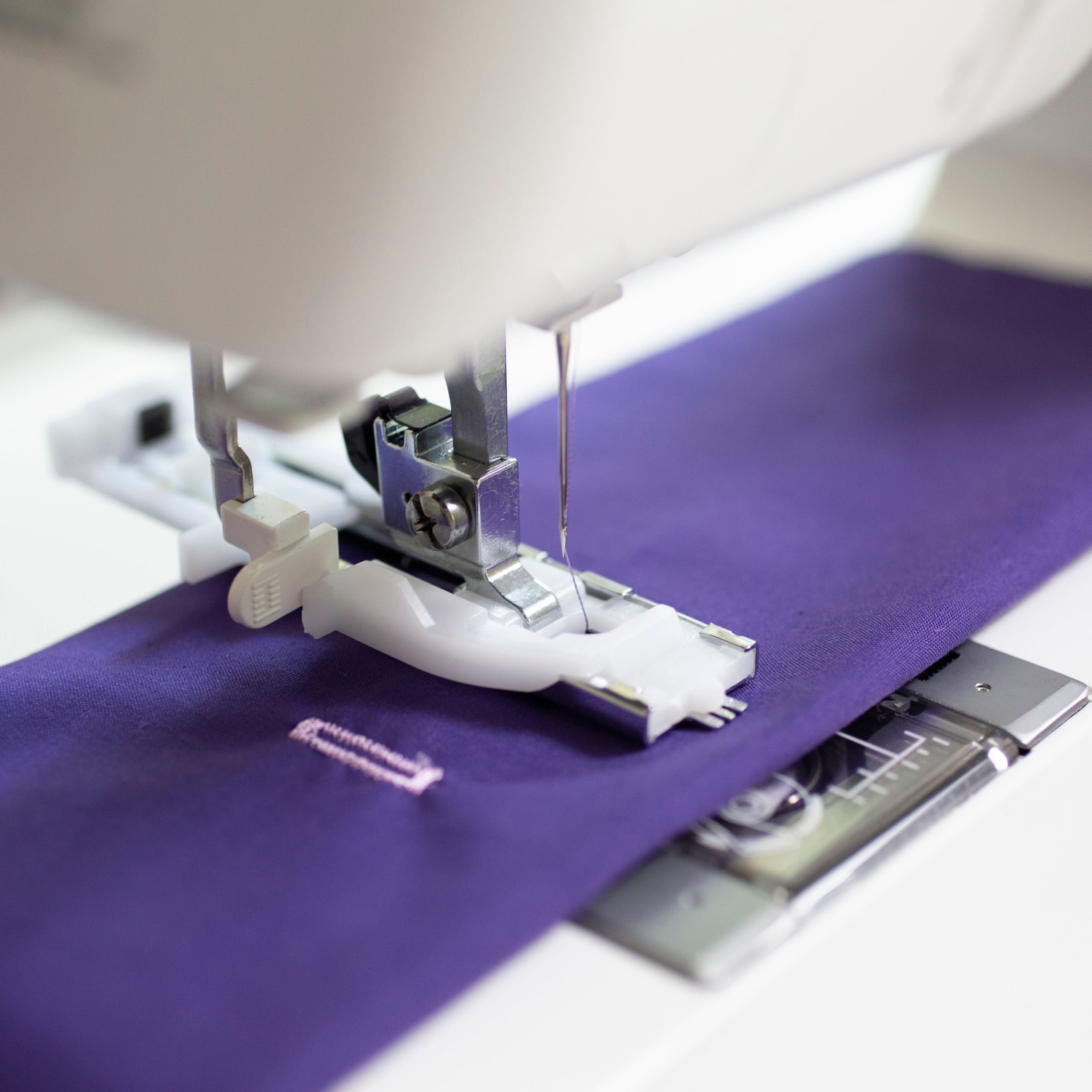 Baby Lock Zeal Sewing Machine - Image 3