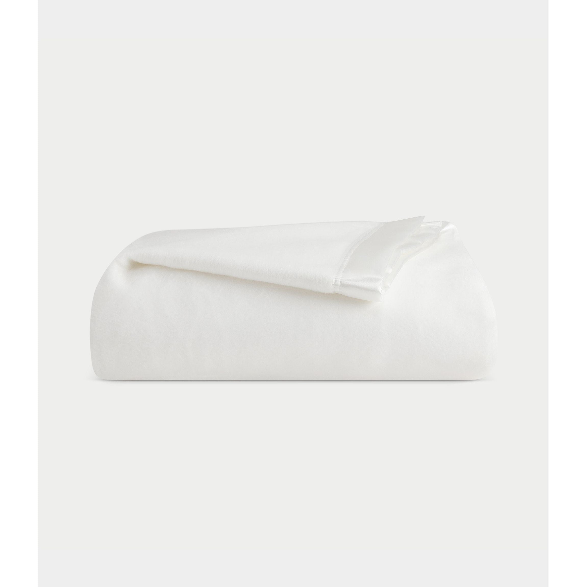 Cozy Earth Bamboo Blanket Available In Queen and King Sizes - Image 2