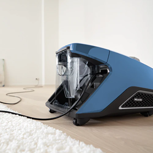 Miele Blizzard CX1 TurboTeam Bagless Vacuum - Image 3