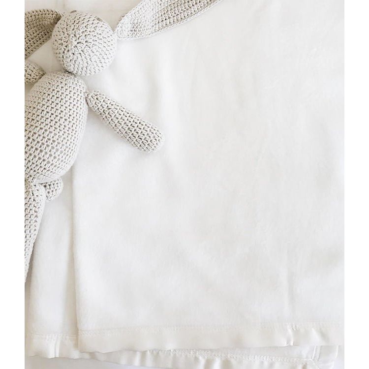 Cozy Earth Bamboo Baby Blanket - Image 2