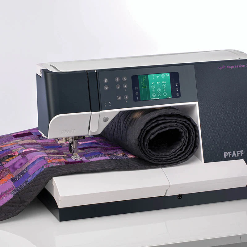 Pfaff Quilt Expression 720 Sewing and Quilting Machine - Image 2