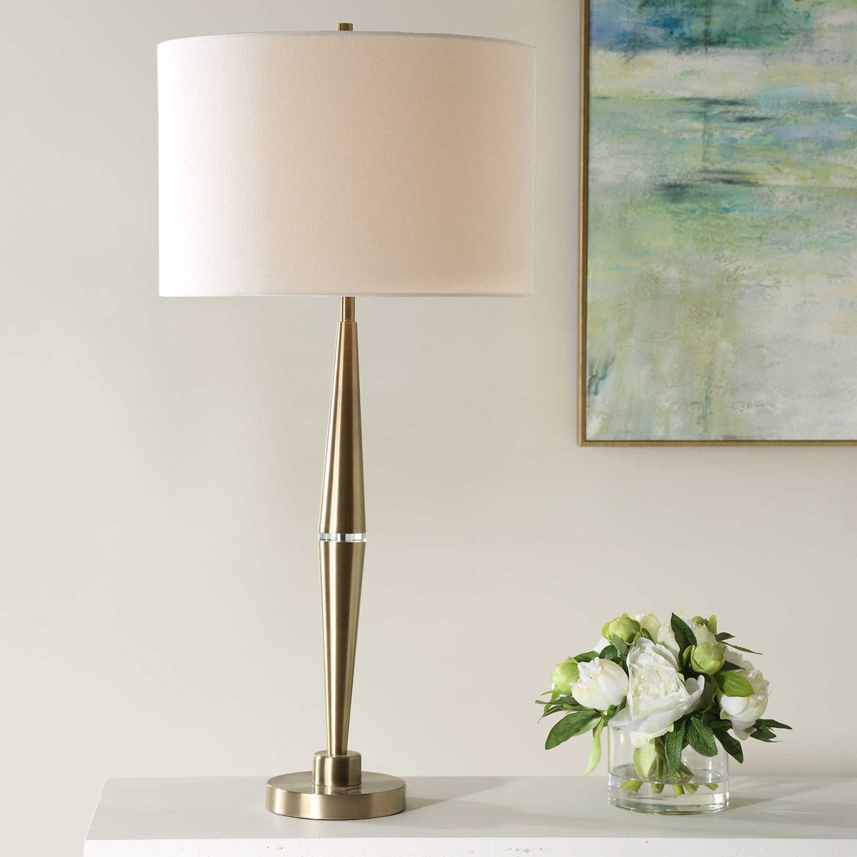Casa Bella Living Timeless Metal Lamp Finished in Antique Brass Table Lamp - Image 1