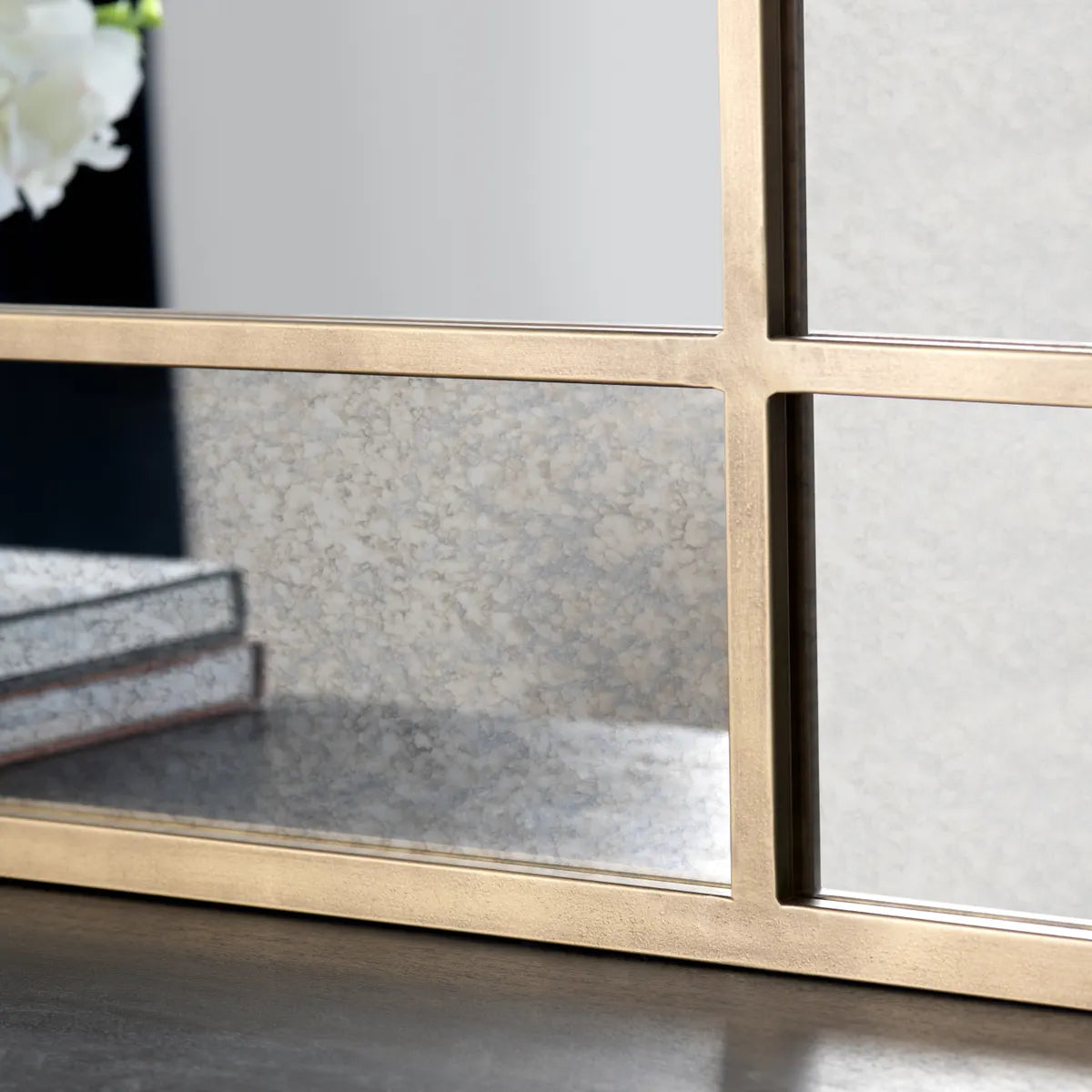 Crestview Collection Margo Antiqued Glass Around the Clear Glass Mirror - Image 3