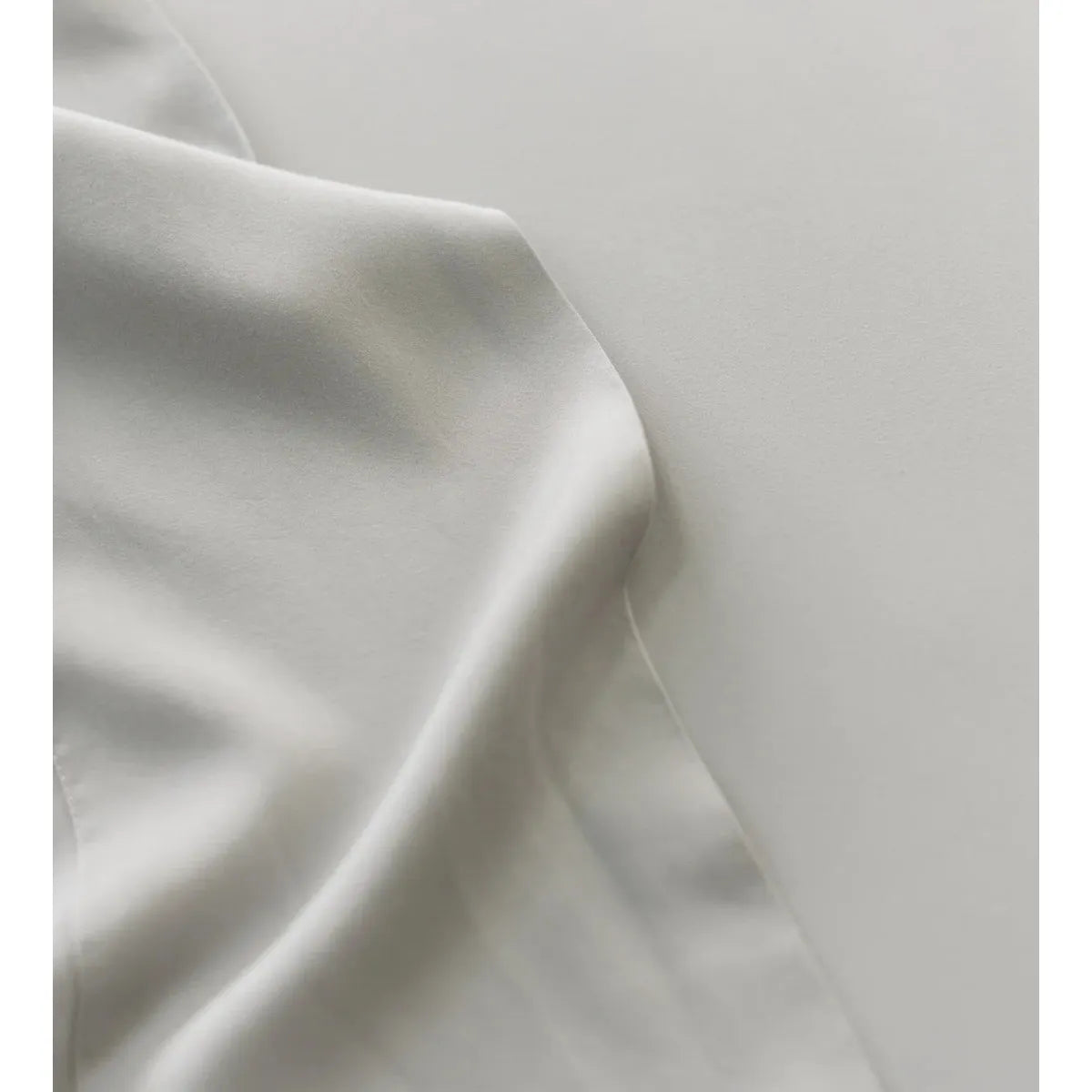 Cozy Earth Light Grey Bamboo Sheet Set Available in Queen and King Sizes - Image 2