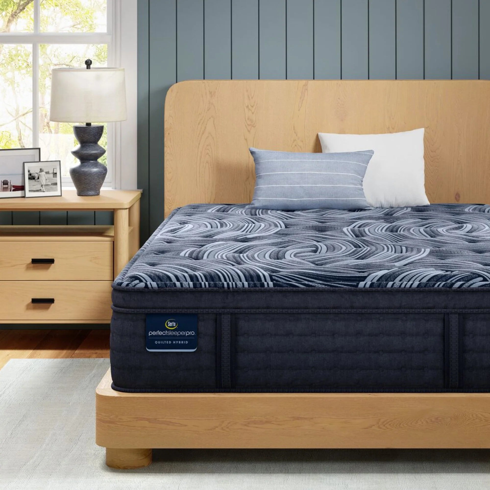 Serta Perfect Sleeper Pro Valais Mattress Level Three Plush Pillow Top ~ Available in Twin XL, Queen, King and Cal King Sizes
