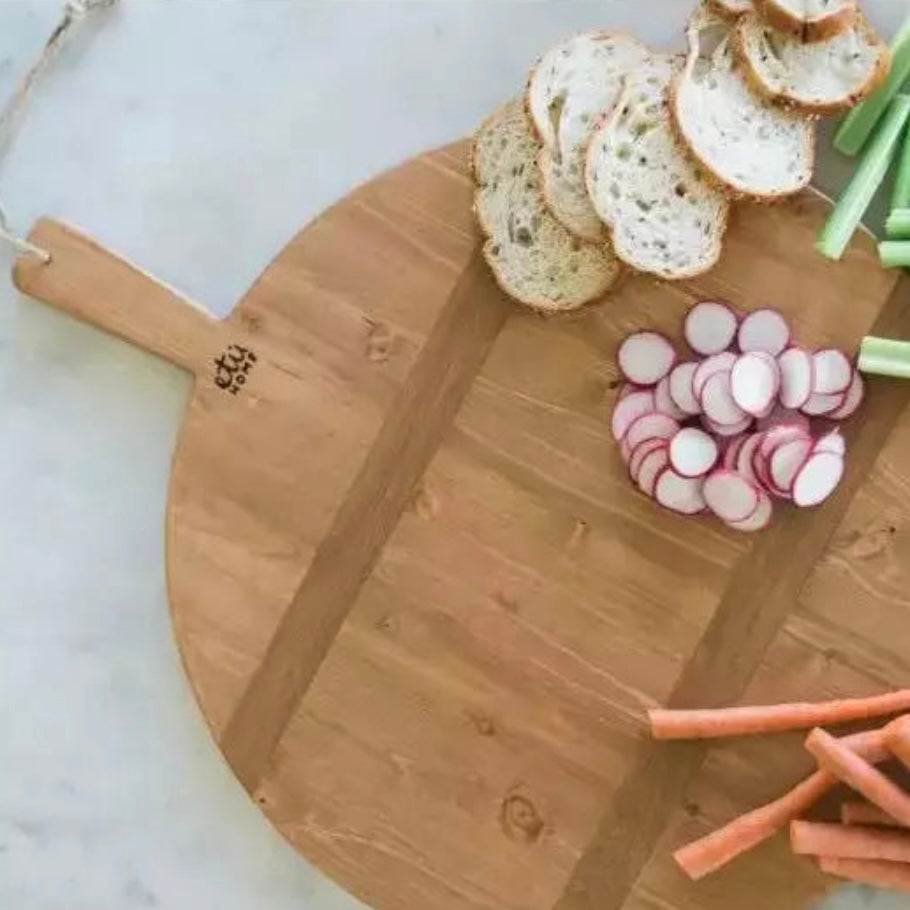 etúHOME Round Pine Large Charcuterie Board ~ IN-STORE PURCHASE ONLY