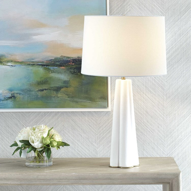 Casa Bella Living Satin White Glaze Clover Shaped Table Lamp ~ LAST CHANCE SALE ~ LIMITED QUANTITY