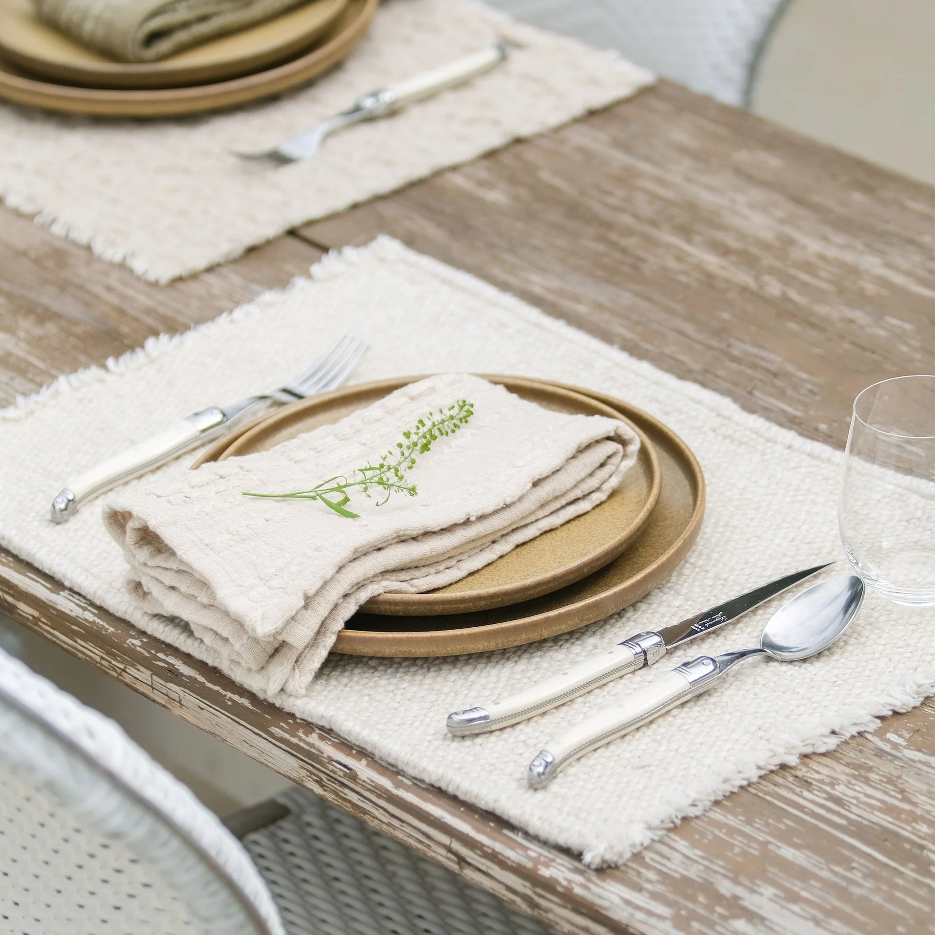 Pom Pom at Home Porter White Set of 4 Placemats ~ 13 x 19 - Image 1