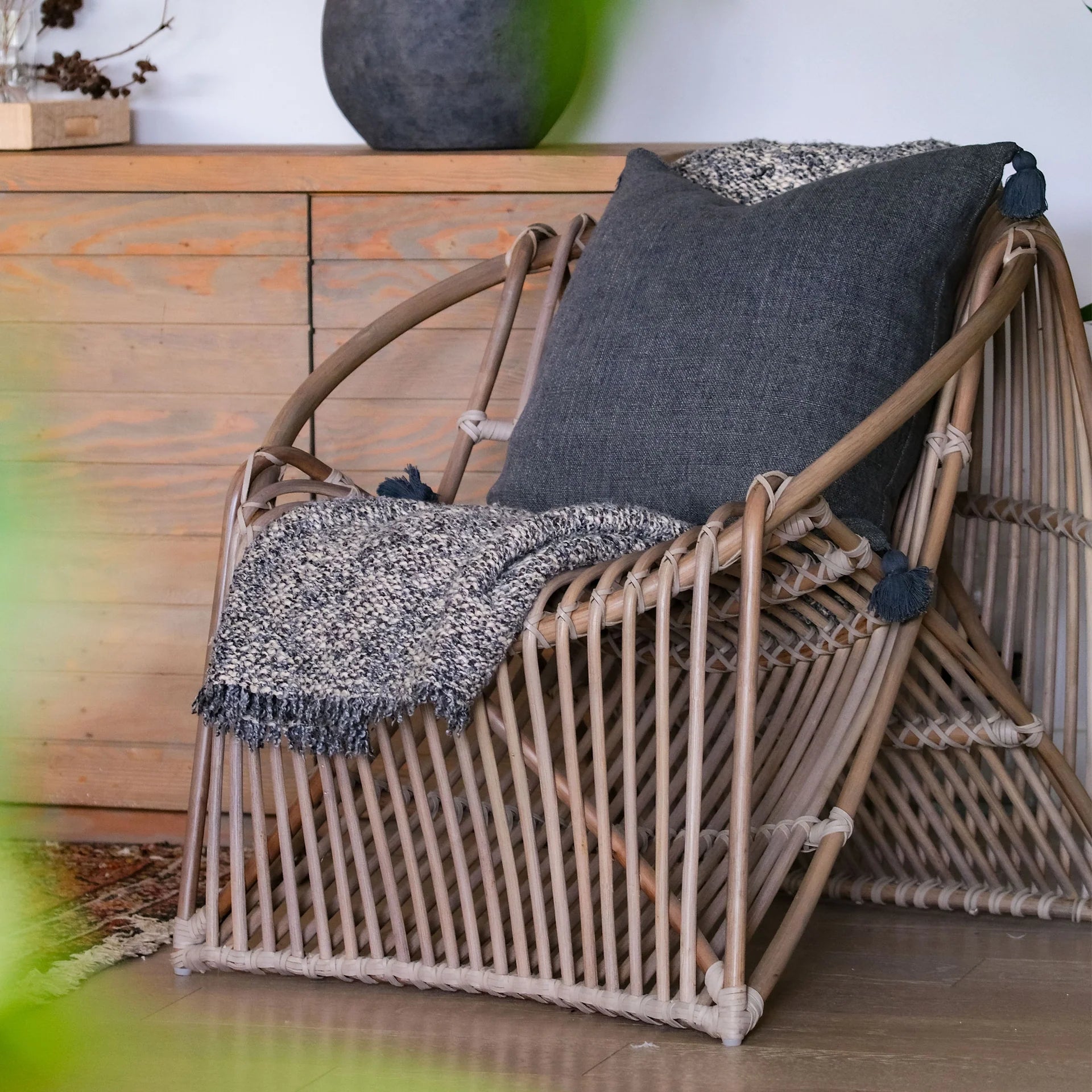 Pom Pom at Home Montauk Charcoal Linen Pillow with Tassels ~ 20 x 20 - Image 2