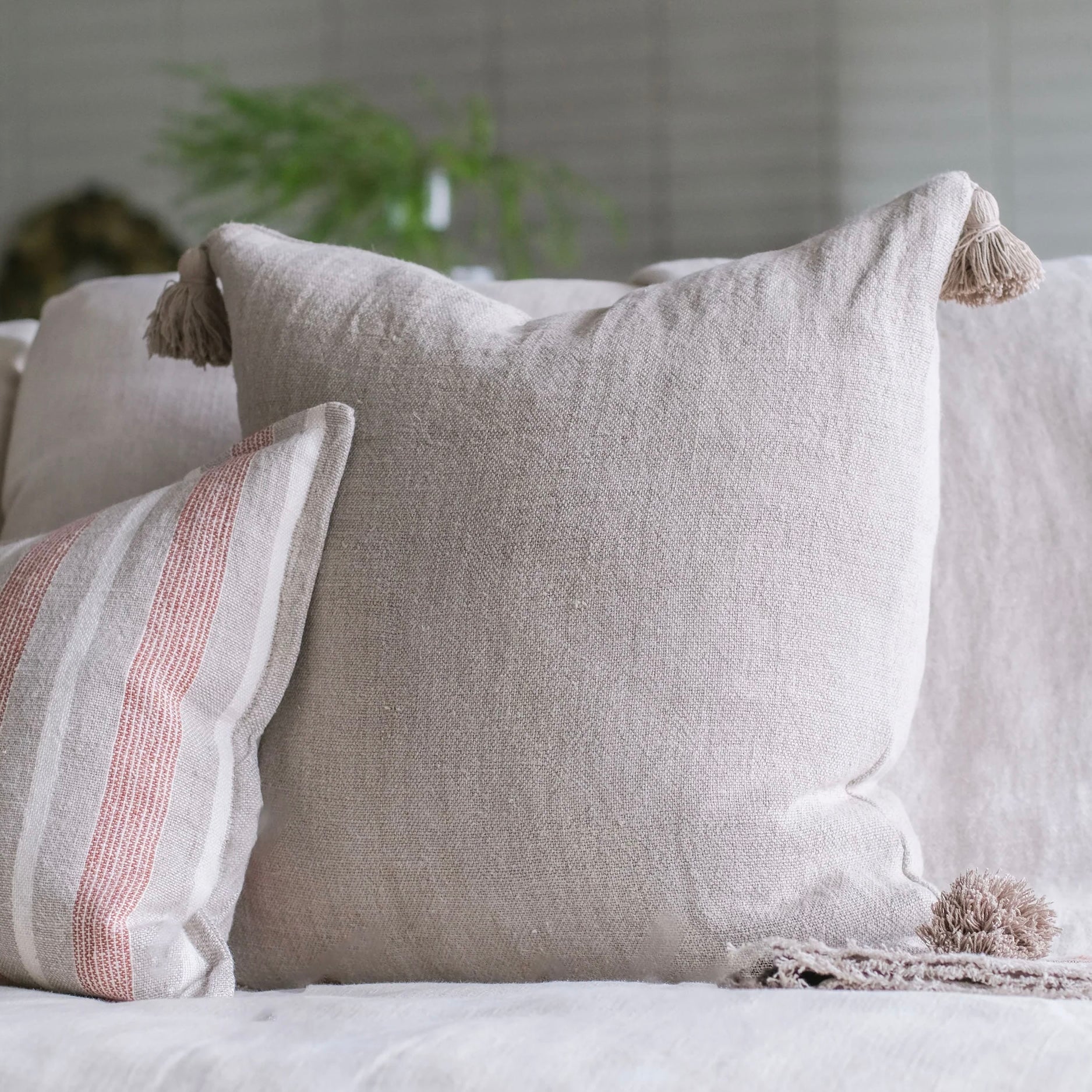 Pom Pom at Home Montauk Natural Linen Pillow with Tassels ~ 20 x 20 - Image 2