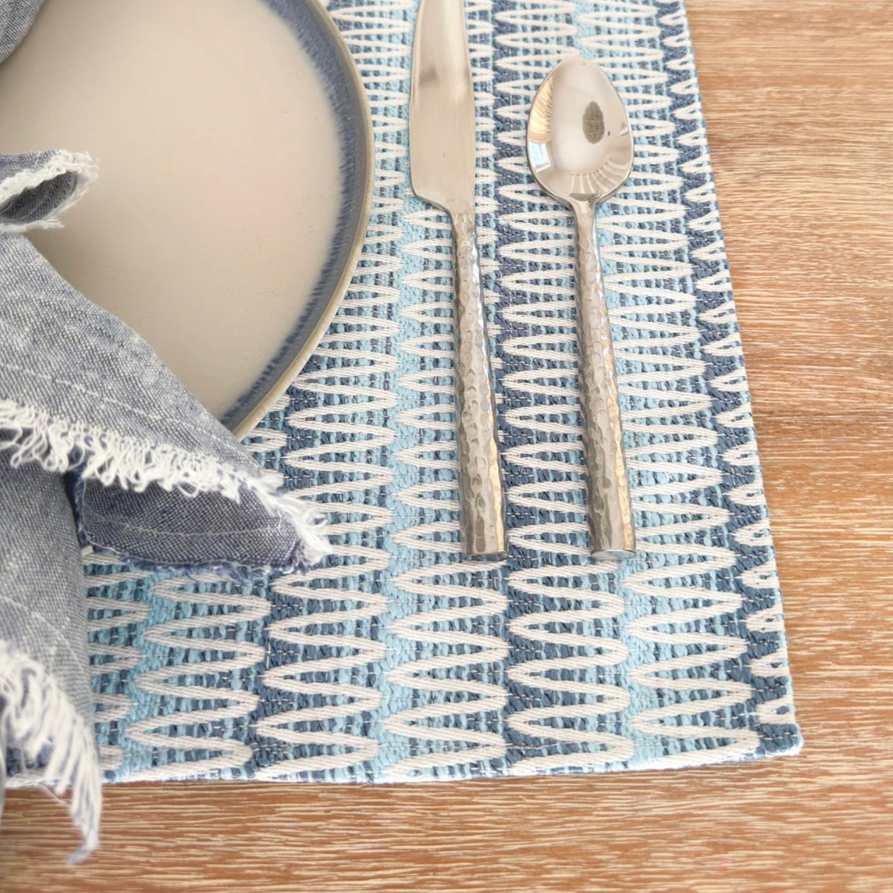 Anaya Home Summer Twist Blue Indoor Outdoor Placemat - Image 3