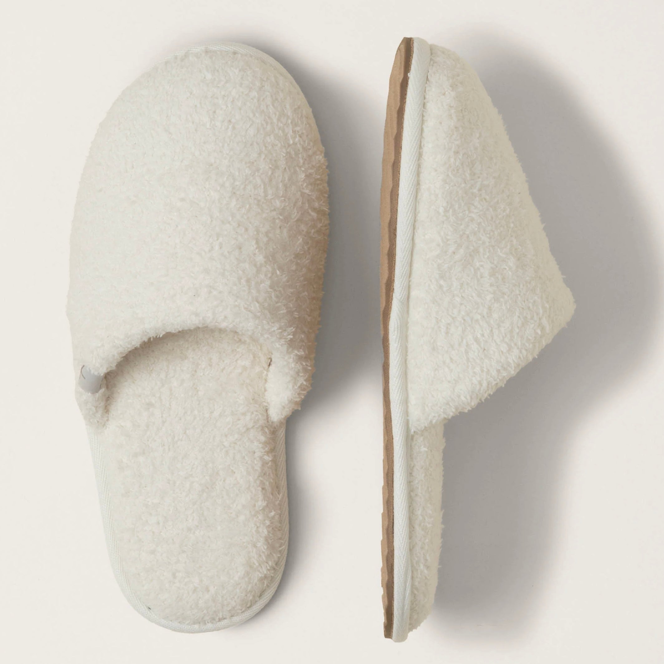 Barefoot Dreams CozyChic Spa Slippers ~ Size M 7/8 ~ Cream - Image 2
