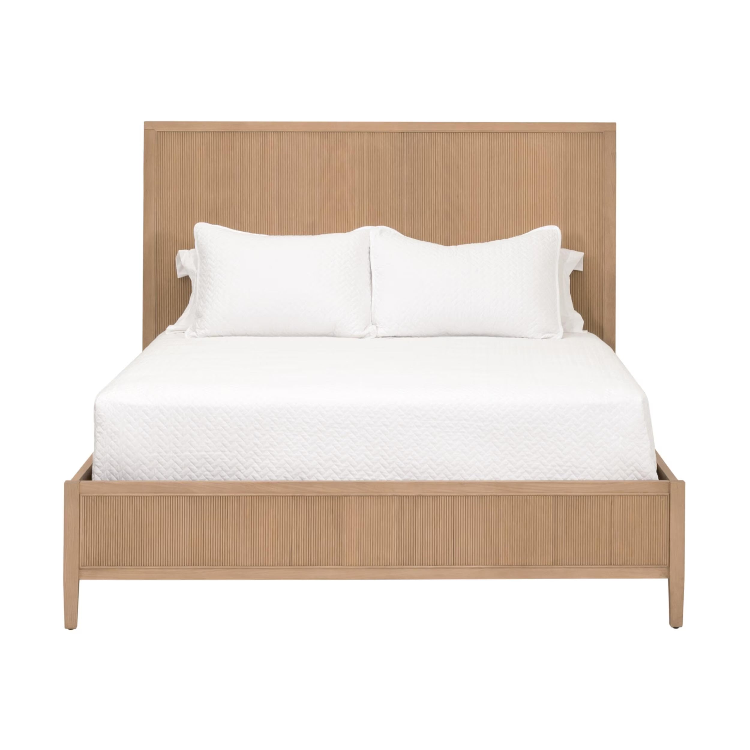 Essentials For Living Highland Queen Bed ~ Natural Oak