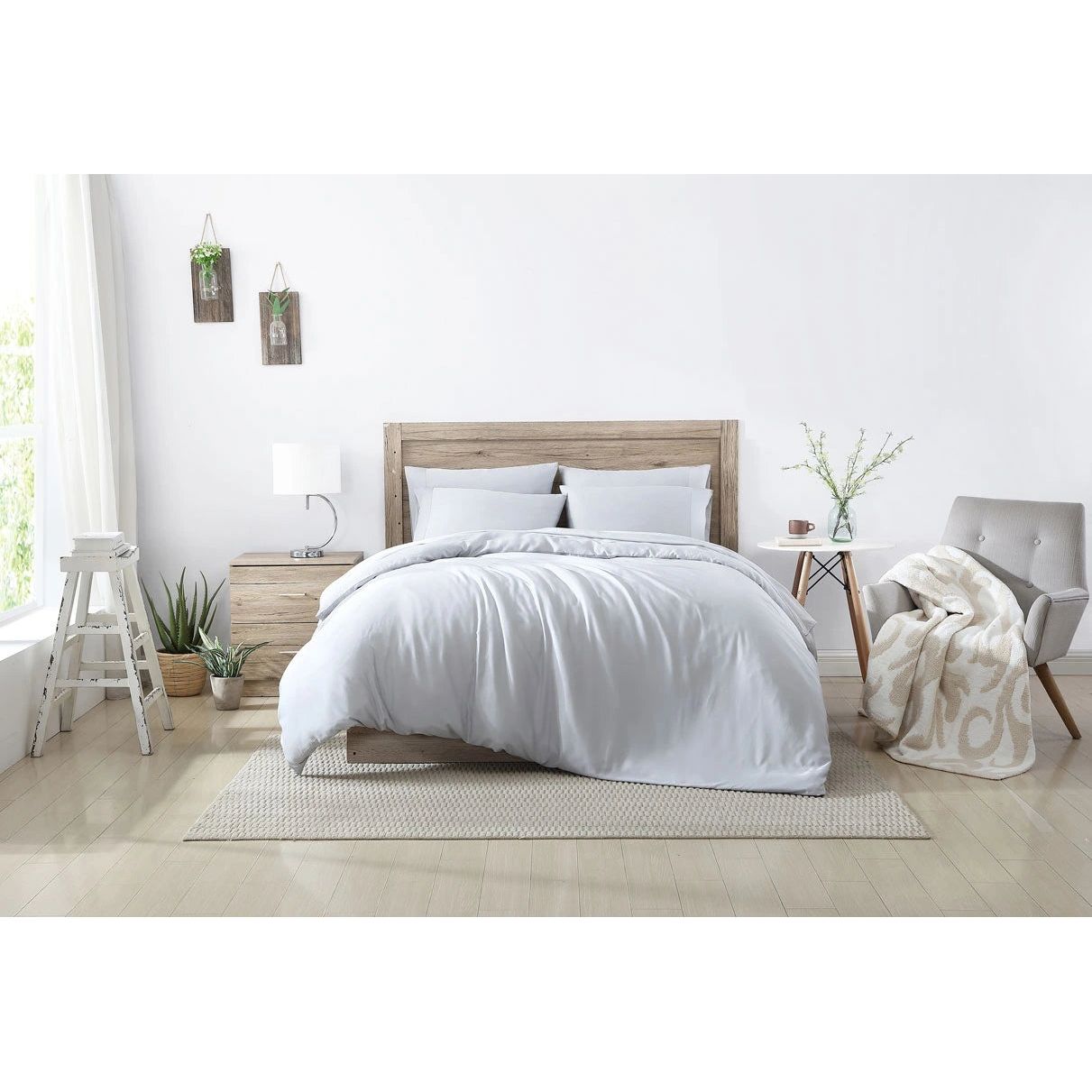 Sunday Citizen Natural Premium Bamboo Pillowcase Set in Moon ~ Available in King and Standard Sizes - Image 2