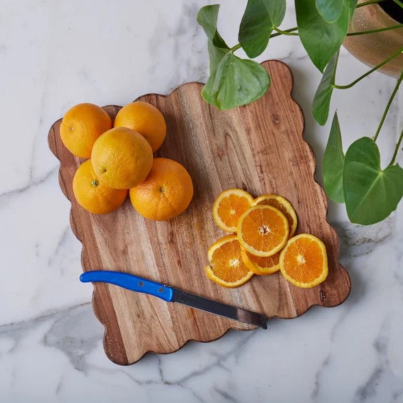 etúHOME Scalloped Cutting Board, Medium Square ~ IN-STORE PURCHASE ONLY