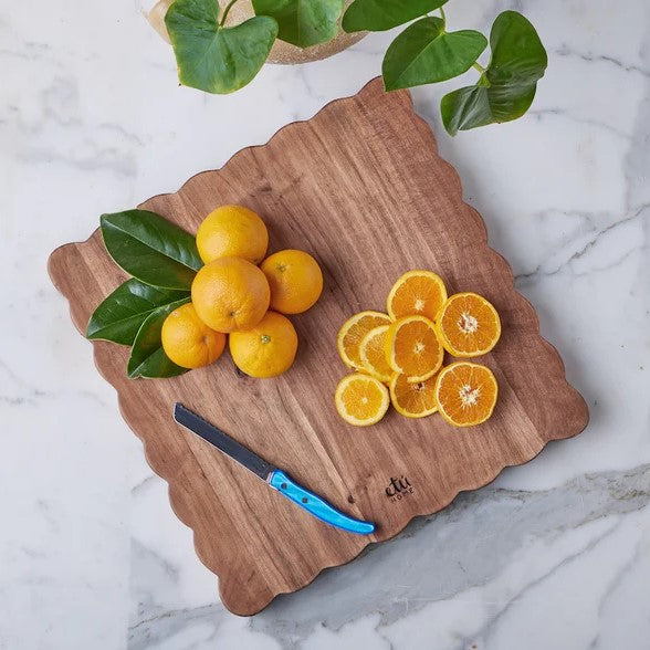 etúHOME Scalloped Cutting Board, Large Square ~ IN-STORE PURCHASE ONLY