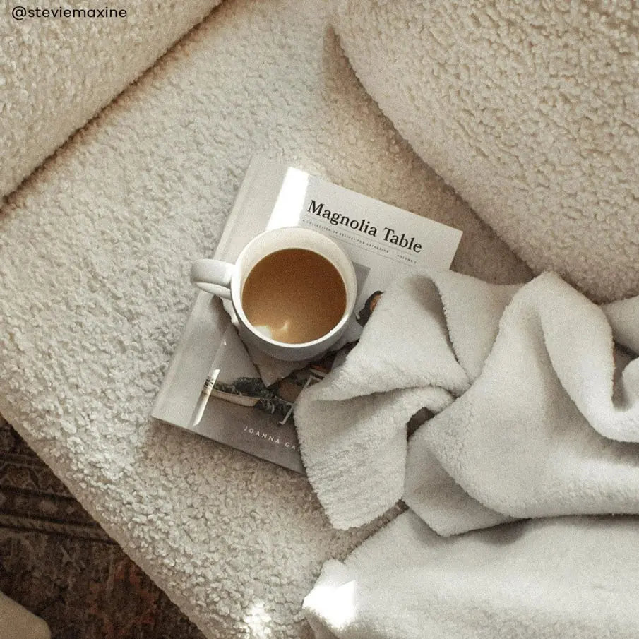 Sunday Citizen Snug Throw in Cloud Gray ~ 75 x 52 - Image 2