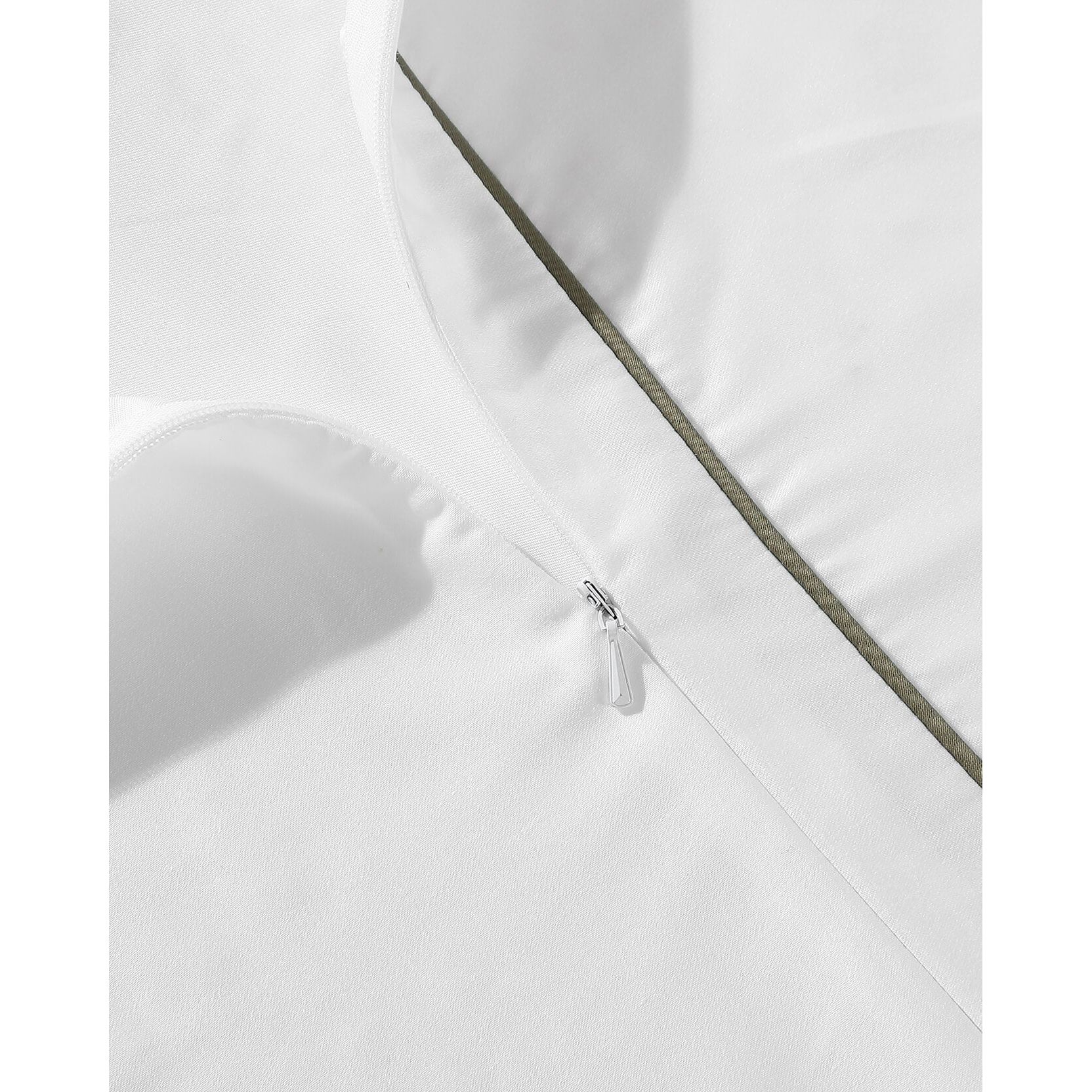 Sunday Citizen White Luxe Bamboo Duvet Cover With Boulder Piping ~ Available in King and Queen Sizes - Image 2