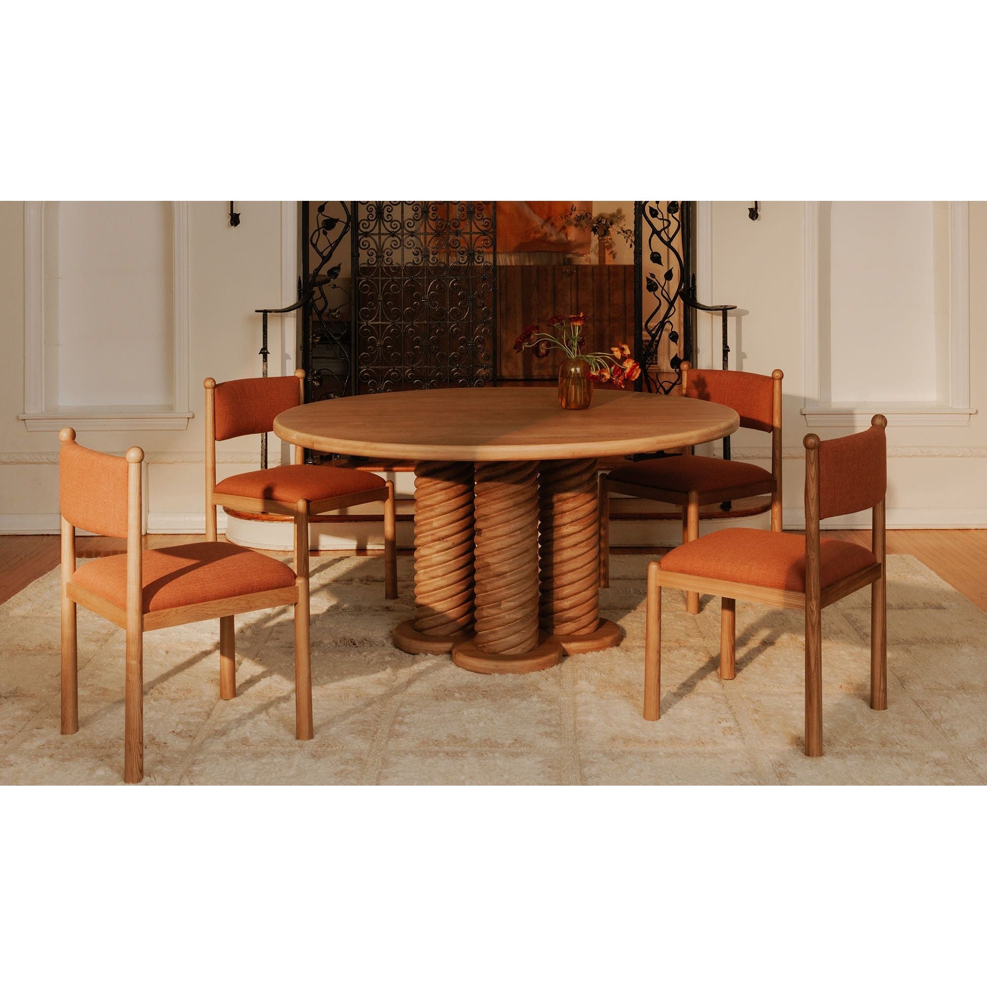 Moe's Home Treccia Round Dining Table Oak - Image 2