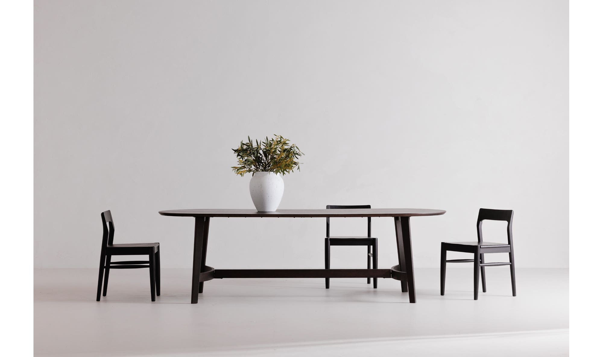 Moe's Home Owing Dining Chair Black - Set Of Two - Image 2