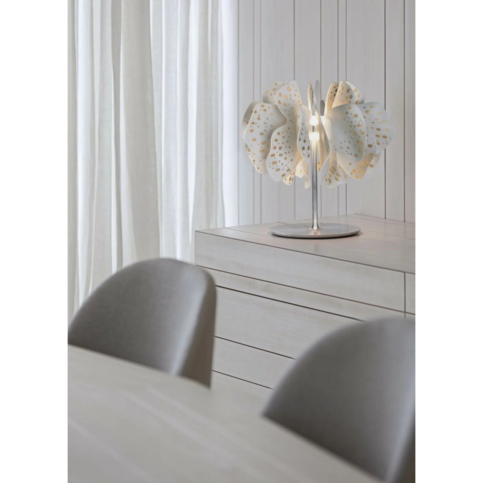 Lladro Nightbloom Table Lamp by Marcel Wanders (US) - Image 2