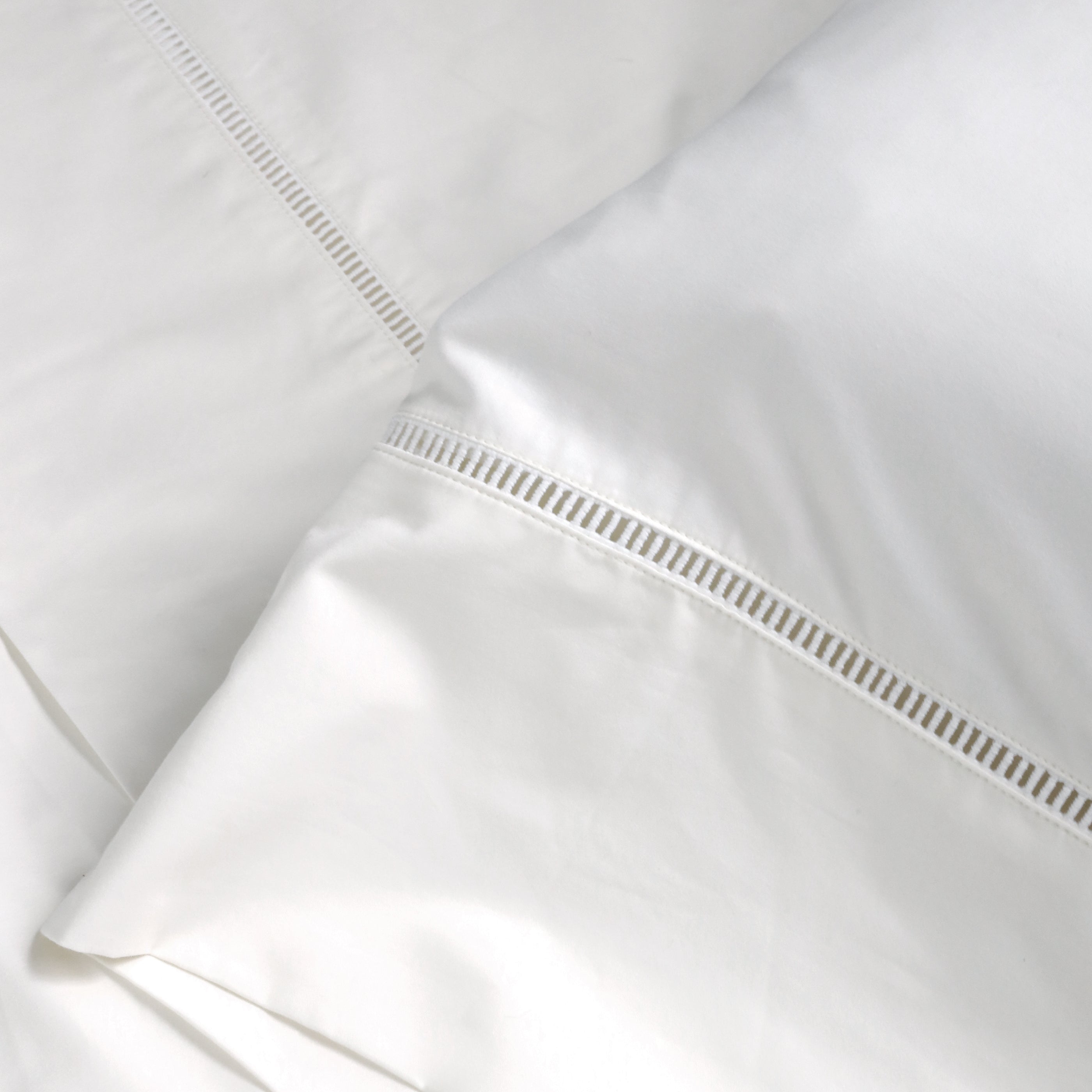 Pom Pom at Home Como White Ladder Stitch Cotton Sateen Sheet Set ~ Available in Twin, Queen and King Sizes - Image 3
