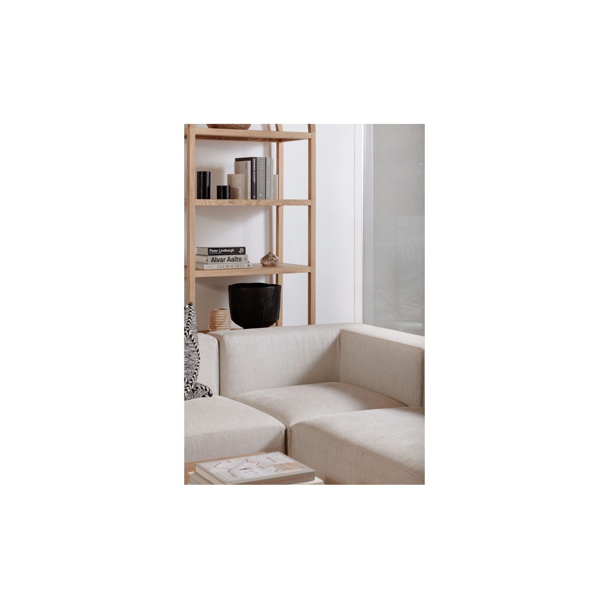 Moe's Home Voss Decorative Vessel Black - Image 3