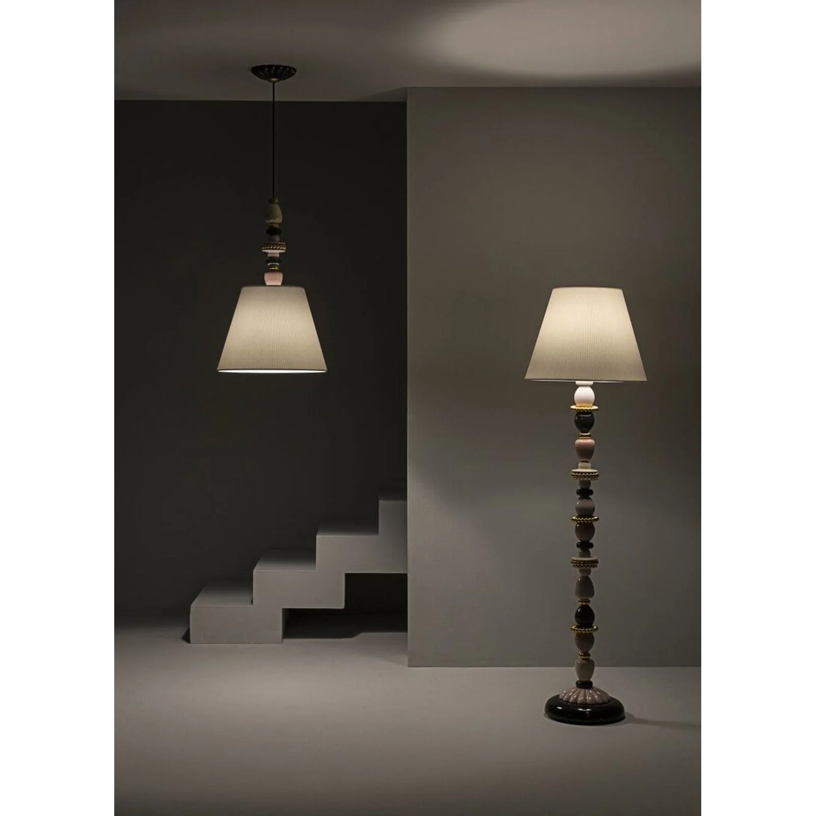 Lladro Firefly Floor Lamp Pink and Golden Luster (US) - Image 3