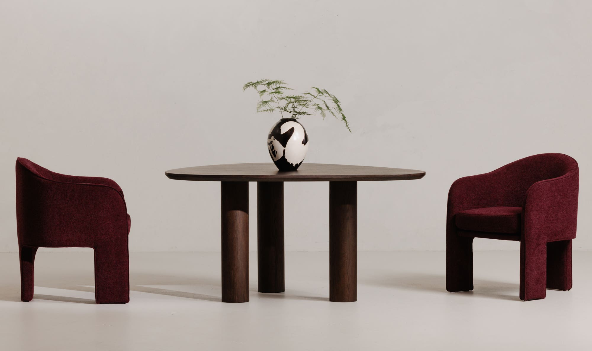 Moe's Home Clara Dining Chair Plum - Image 3