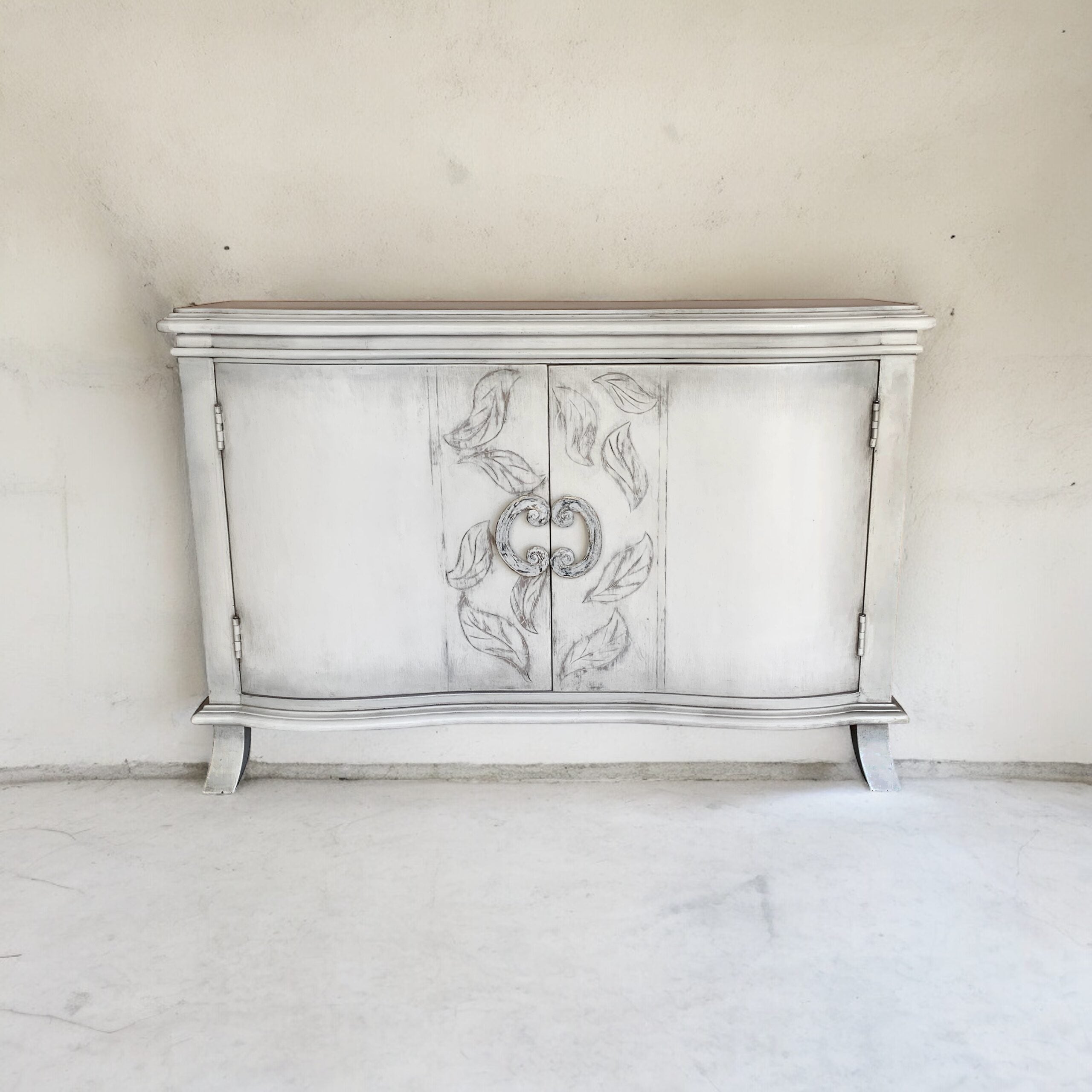 Casa Bonita Peruvian Hand-Painted Carved Wood Eloise Chest - Image 2