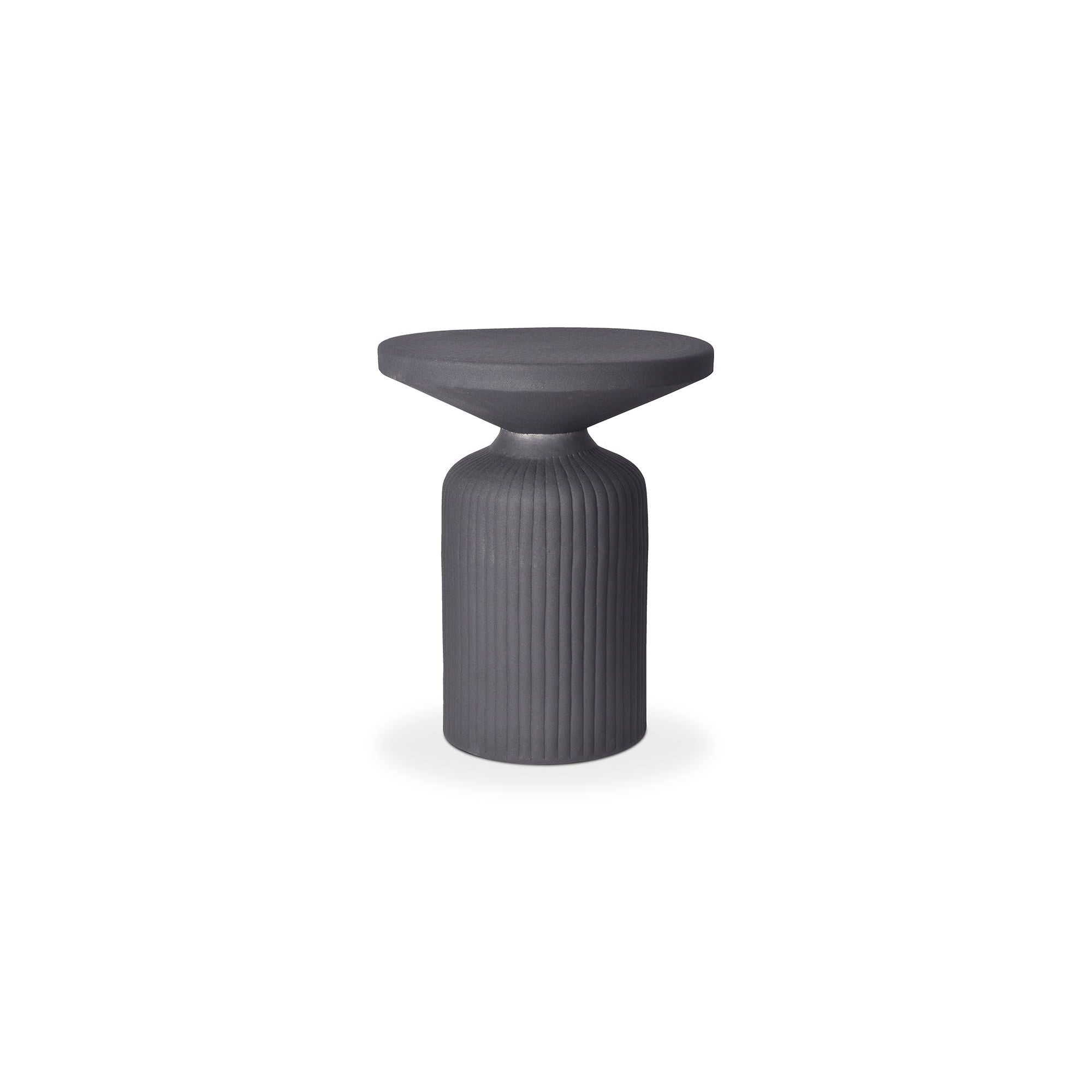 Moe’s Home Collection Yoli Black Side Table