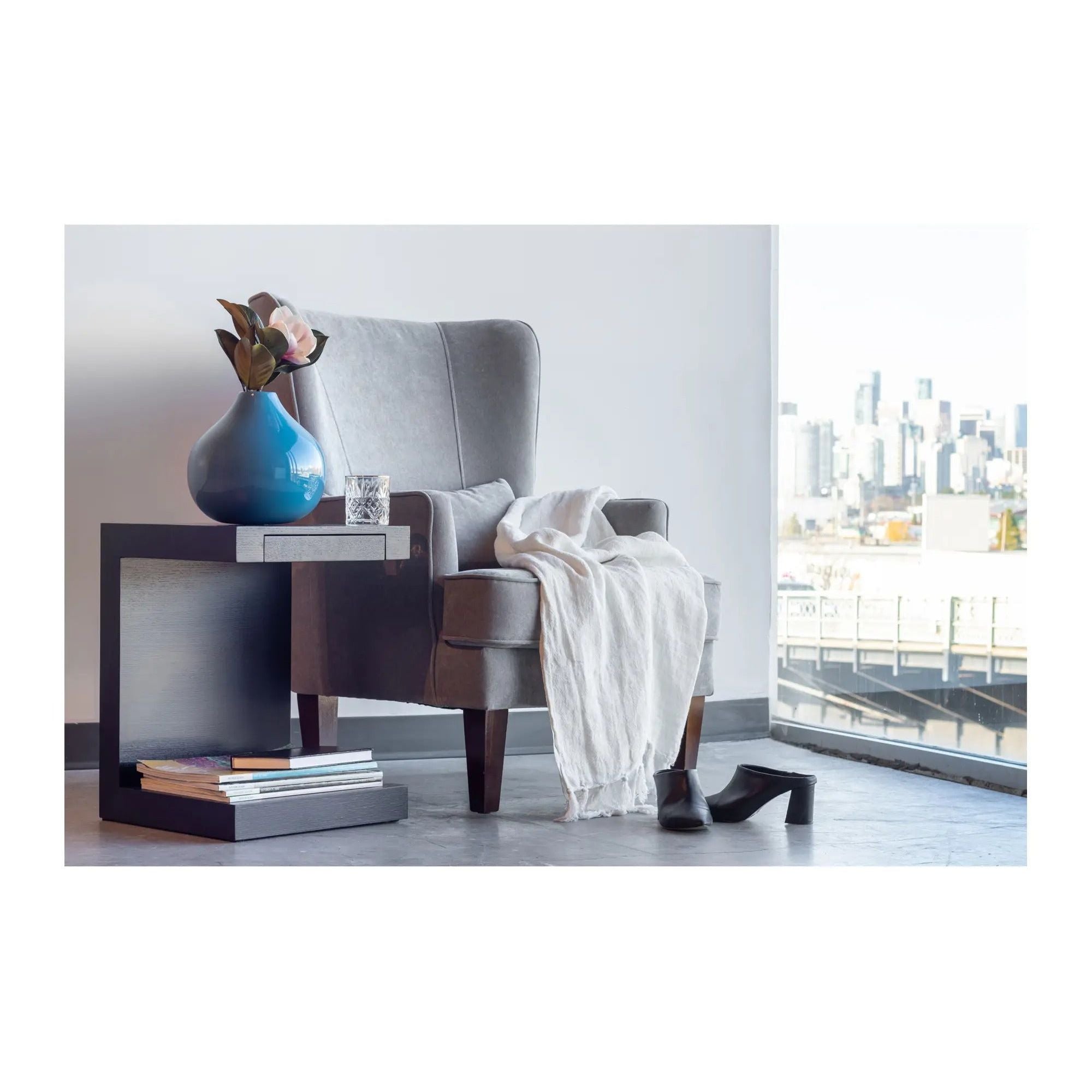 Moe's Home Collection Zio Black Oak Side Accent Table - Image 2