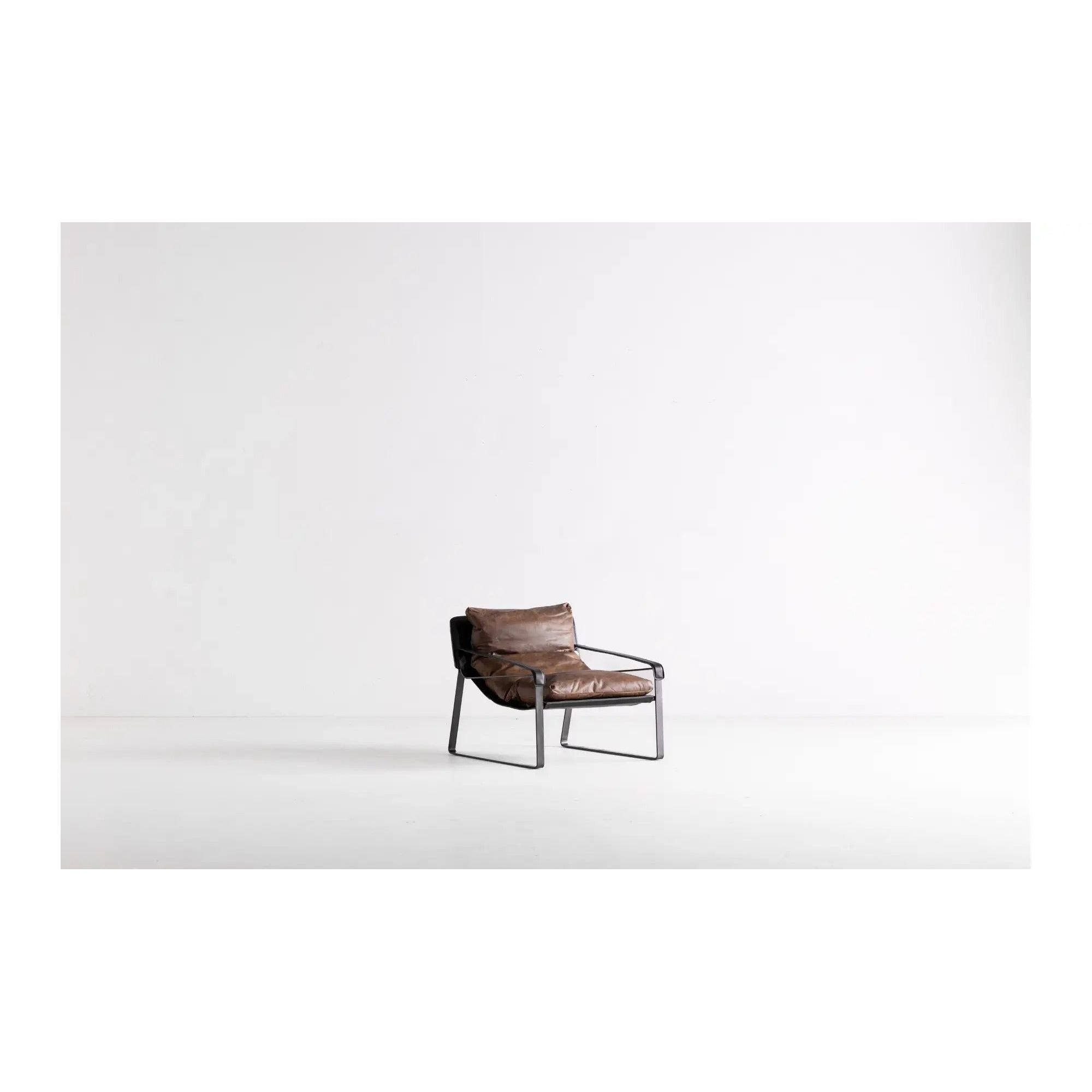 Moe's Home Collection Connor Cappuccino Leather Club Chair - Image 3