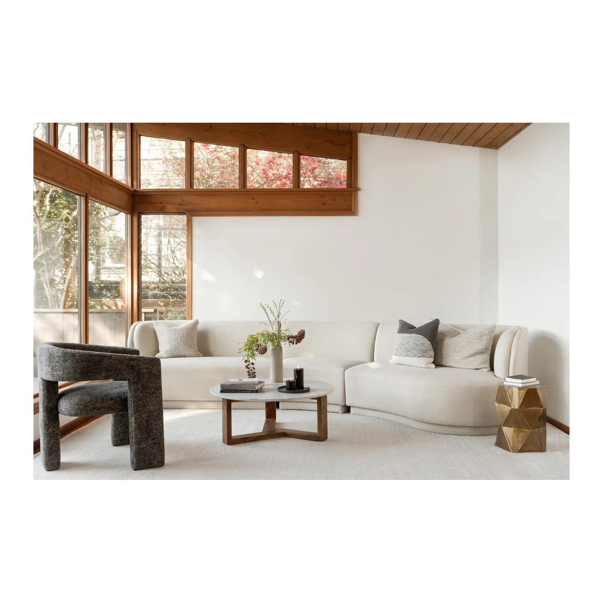 Moe's Home Collection Elo Black Chair - Image 2