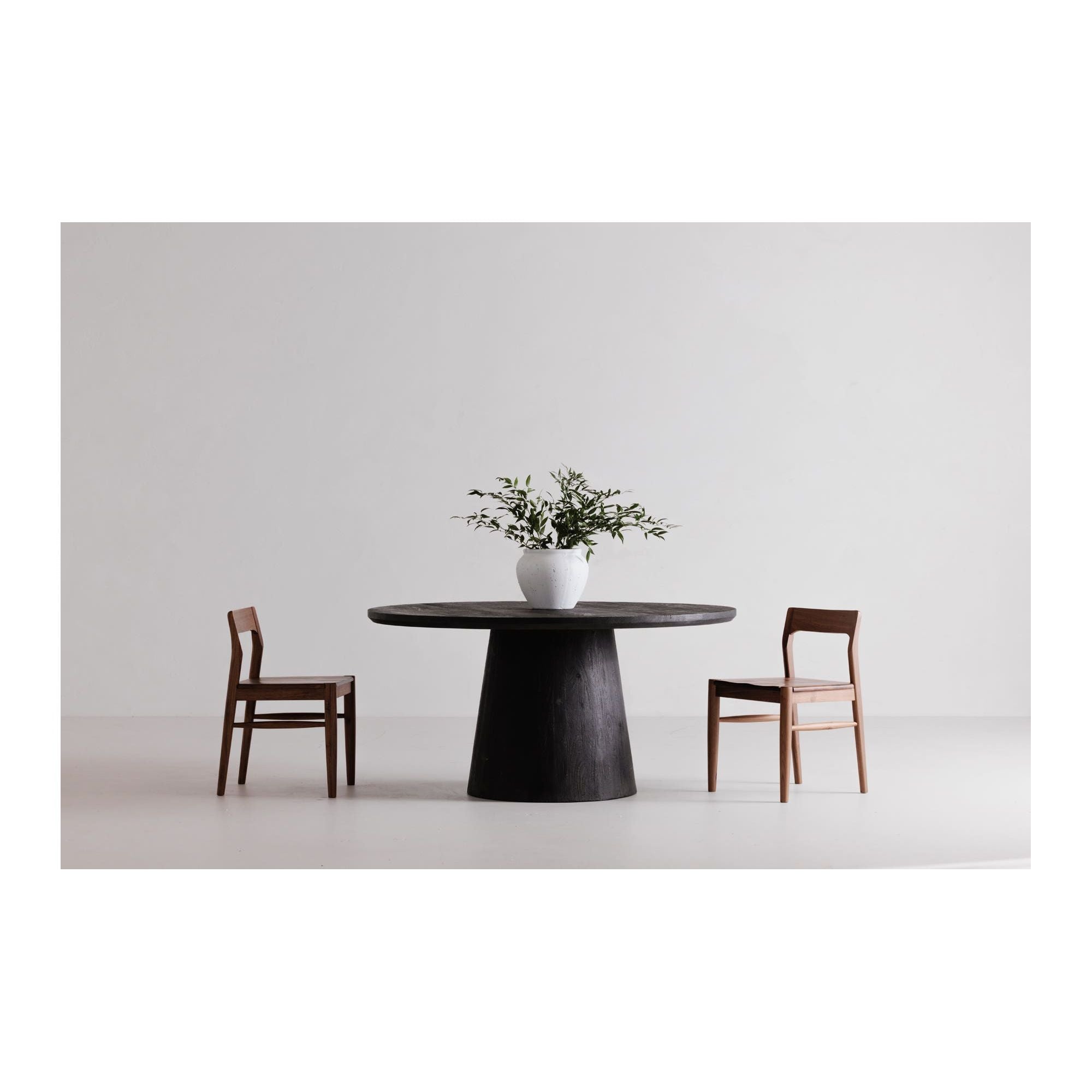 Moe's Home Cember Dining Table Black - Image 2