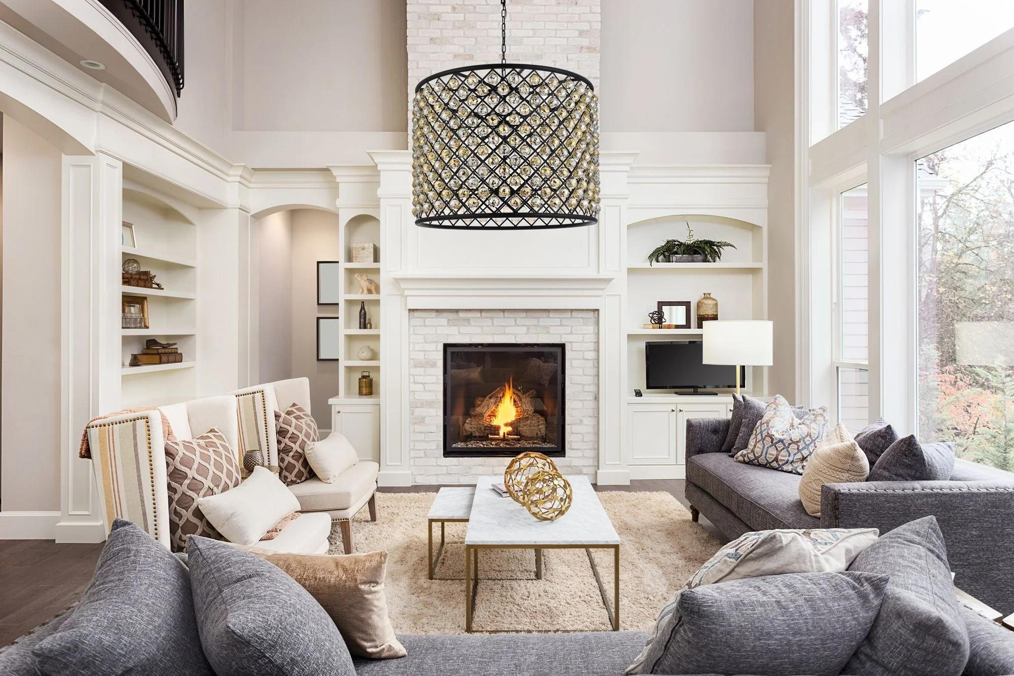 Madison 12 Lt Matte Black Chandelier Golden Teak - Image 3