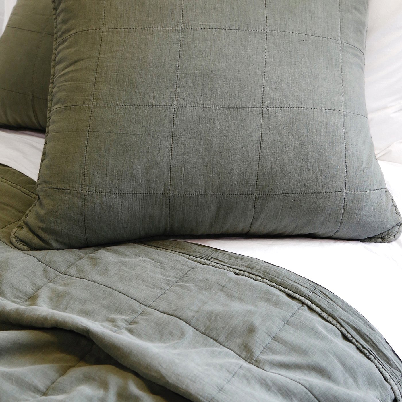 Pom Pom at Home Antwerp Moss Coverlet - Image 2