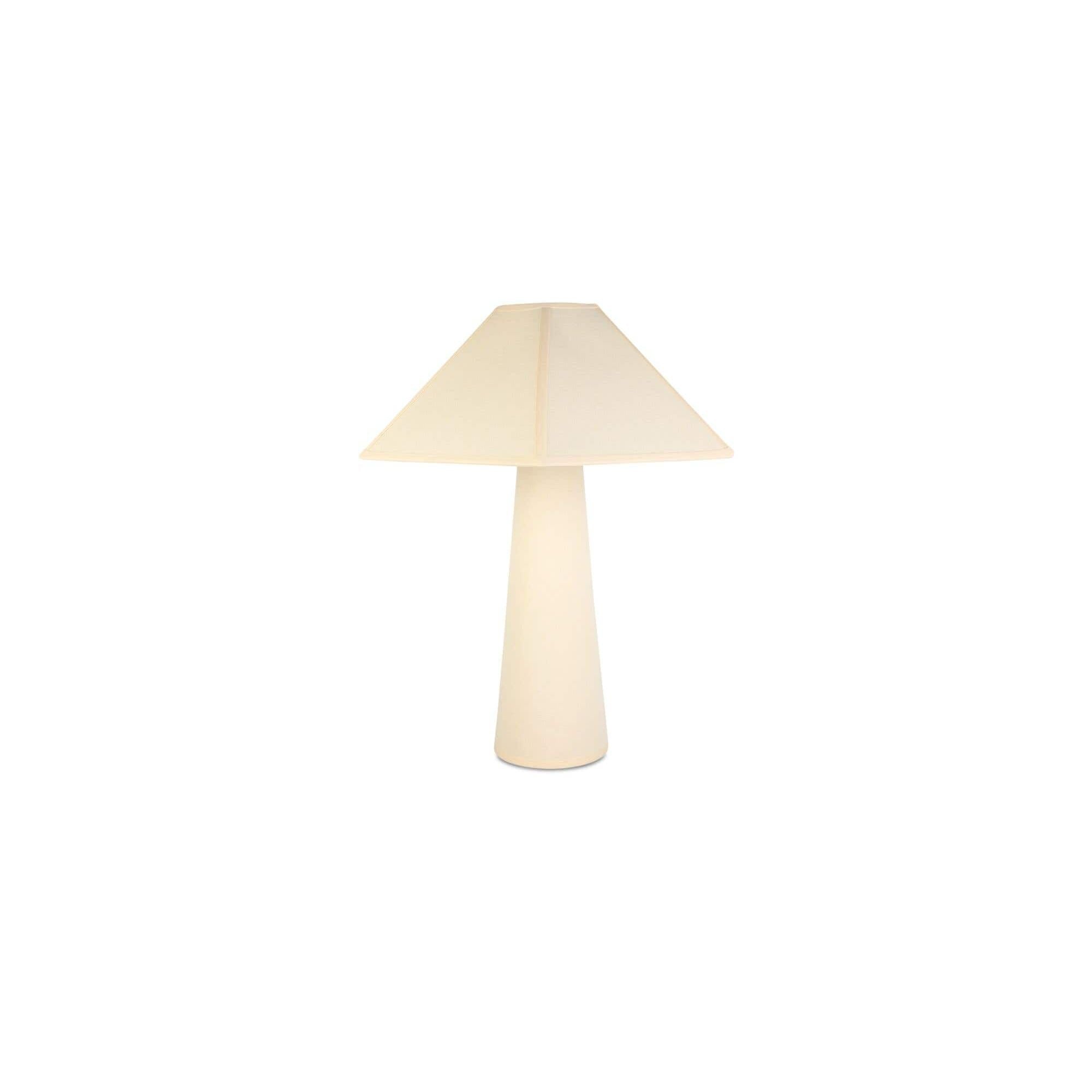 Moe’s Home Gigi Table Lamp Cream
