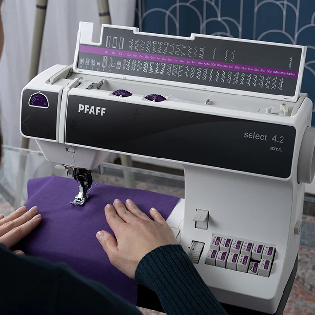 Pfaff Select 4.2 - Image 2